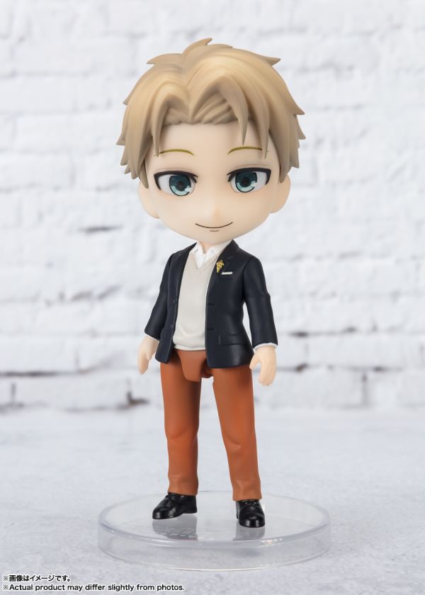 BANDAI Figuarts mini 間諜家家酒 洛伊德・佛傑 -外出服造型- BANDAI Figuarts mini 間諜家家酒 洛伊德・佛傑 -外出服造型-