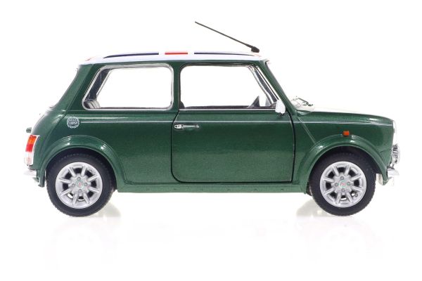 (預購) SOLIDO 1/18 迷你 MINI COOPER SPORT BRITISH RACING GREEN & FLAG 1997 20261026 SOLIDO 1/18 迷你 MINI COOPER SPORT BRITISH RACING GREEN & FLAG 1997
