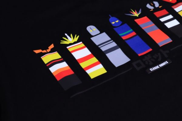 NEXTee 翻轉模玩系列 經典機器人 短袖T恤 白色＆黑色 NEXTee 翻轉模玩系列 經典機器人 短袖T恤 白色＆黑色