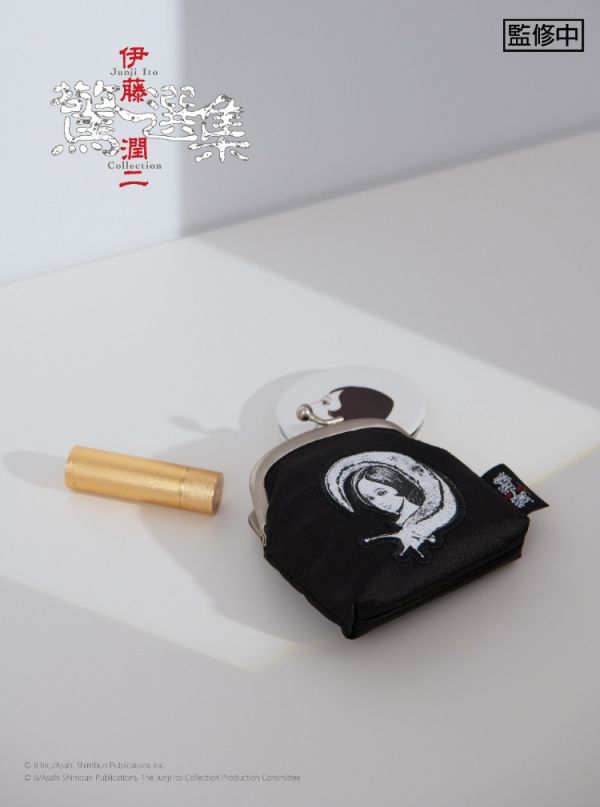 (預購) BecomeTrue 伊藤潤二驚選集 口金包 蛞蝓少女款 20251106 BecomeTrue 伊藤潤二驚選集 口金包 蛞蝓少女款