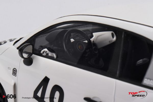 TOPSPEED 1/18 LB-WORKS x Abas Works Abarth 595 Gara White TS0606 TOPSPEED 1/18 LB-WORKS x Abas Works Abarth 595 Gara White TS0606