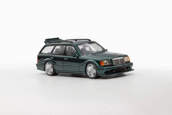 (預購) Mortal 1/64 賓士 MERCEDES-BENZ S124 T MODEII EVO2 綠色 (預購) Mortal 1/64 賓士 MERCEDES-BENZ S124 T MODEII EVO2 綠色