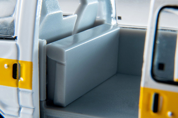 TOMYTEC 1/64 LV-N310b 馬自達 Mazda Bongo Brawny Sakai Moving Center 麵包車 搬家公司塗裝 TOMYTEC 1/64 LV-N310b 馬自達 Mazda Bongo Brawny Sakai Moving Center 麵包車 搬家公司塗裝