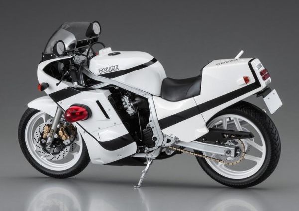 (預購) HASEGAWA 1/12 逮捕令 鈴木 GSX-R750 警用摩托車仕樣 組裝模型 20260707 HASEGAWA 1/12 逮捕令 鈴木 GSX-R750 警用摩托車仕樣 組裝模型