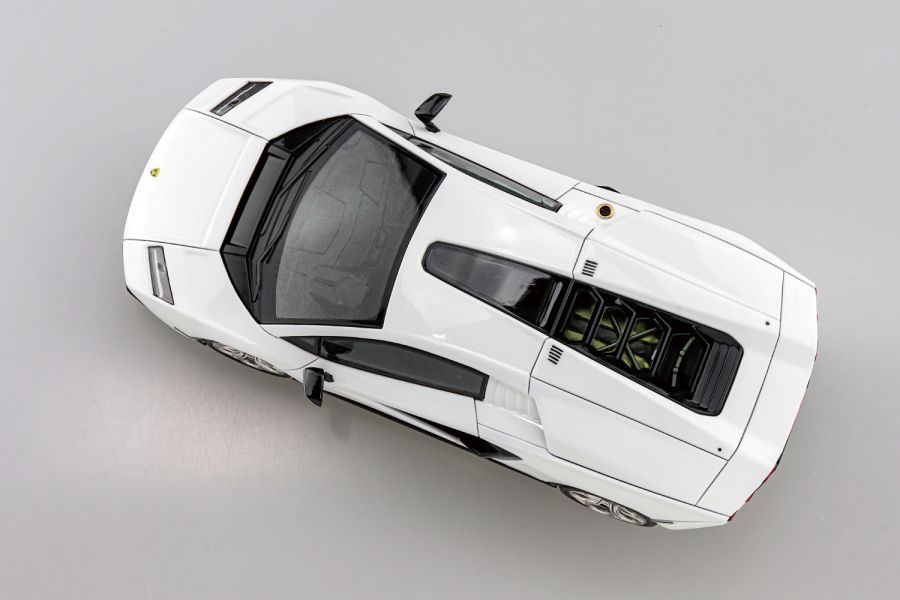 AOSHIMA 青島 1/32 Snap Kit 19-A Lamborghini 藍寶堅尼 Countach LPI 800-4 白色 組裝模型 AOSHIMA 青島 1/32 Snap Kit 19-A Lamborghini 藍寶堅尼 Countach LPI 800-4 白色 組裝模型