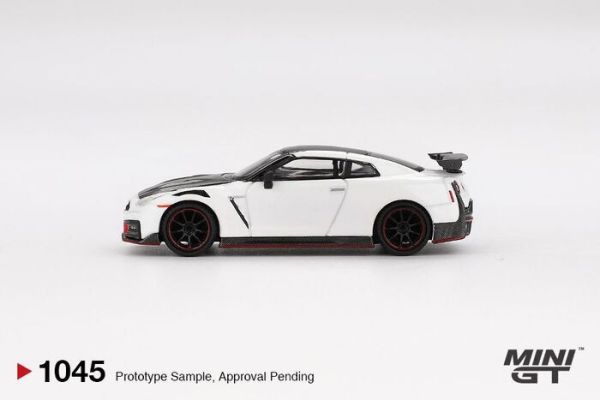 MINIGT 1/64 日產 Nissan GT-R Nismo 2024 Brilliant White Pearl MGT01045-L MINIGT 1/64 日產 Nissan GT-R Nismo 2024 Brilliant White Pearl MGT01045-L