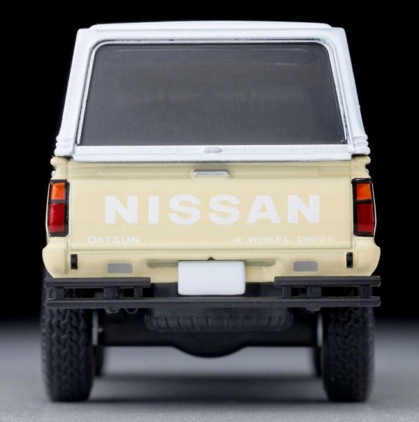 (預購) Tomytec 1/64 KAIYODO x TLV Diocolle 64 # Car Snap 32a Safari 4 w/ NISSAN TRUCK 4×4 20260301 Tomytec 1/64 KAIYODO x TLV Diocolle 64 # Car Snap 32a Safari 4 w/ NISSAN TRUCK 4×4