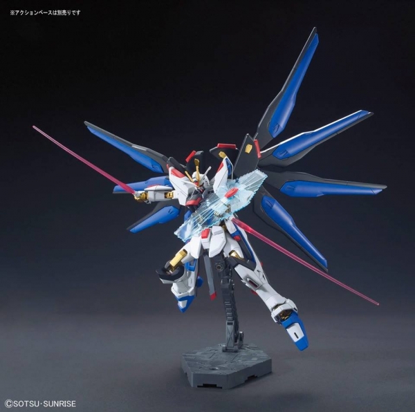 BANDAI 1/144 HGCE 201 攻擊自由鋼彈 機動戰士 鋼彈SEED DESTINY 組裝模型 BANDAI,HG,1/144,機動戰士鋼彈SEED DESTINY,新生攻擊自由,組裝模型,SEED,SEED DESTINY