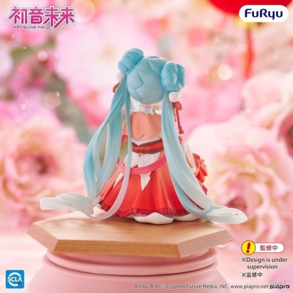 (預購) FURYU 景品 初音未來 泡麵蓋 2026 Chinese New Year ver. 2608 20260305 FURYU 景品 初音未來 泡麵蓋 2026 Chinese New Year ver.