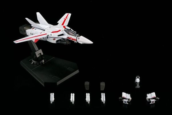 千值練 Unix Square [A-Action] 超時空要塞 VF-1J 戰鬥機模式 Fighter 可動完成品 千值練 Unix Square [A-Action] 超時空要塞 VF-1J 戰鬥機模式 Fighter 可動完成品