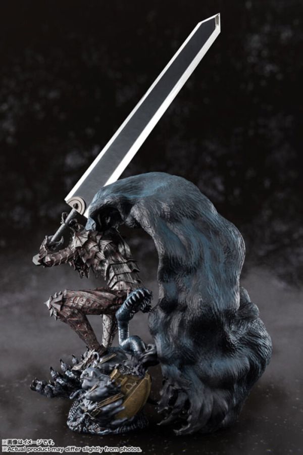 BANDAI Figuarts Zero Touche Metallique 烙印勇士 凱茲 狂戰士鎧甲 靜態完成品 BANDAI Figuarts Zero Touche Metallique 烙印勇士 凱茲 狂戰士鎧甲 靜態完成品