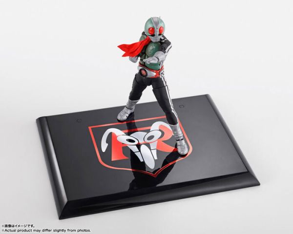 [初回限定] BANDAI S.H.Figuarts SHF 真骨雕製法 假面騎士 新1號 榮光的昭和騎士 可動完成品 [初回限定] BANDAI S.H.Figuarts SHF 真骨雕製法 假面騎士 新1號 榮光的昭和騎士 可動完成品
