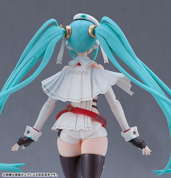 Good Smile PLAMATEA 賽車未來 2023Ver. 組裝模型 Good Smile PLAMATEA 賽車未來 2023Ver. 組裝模型