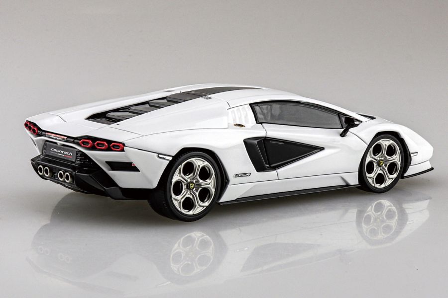 AOSHIMA 青島 1/32 Snap Kit 19-A Lamborghini 藍寶堅尼 Countach LPI 800-4 白色 組裝模型 AOSHIMA 青島 1/32 Snap Kit 19-A Lamborghini 藍寶堅尼 Countach LPI 800-4 白色 組裝模型