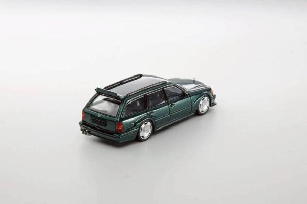 (預購) Mortal 1/64 賓士 MERCEDES-BENZ S124 T MODEII EVO2 綠色 (預購) Mortal 1/64 賓士 MERCEDES-BENZ S124 T MODEII EVO2 綠色