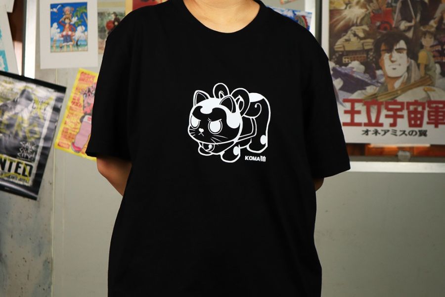 NEXTee KONEKO 單色KOMA 短袖T恤 白色＆黑色 NEXTee KONEKO 單色KOMA 短袖T恤 白色＆黑色