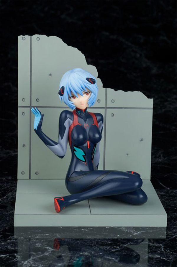 BellFine 1/7 新世紀福音戰士 綾波零 作戰服ver. 新劇場版色 PVC完成品 BellFine 1/7 新世紀福音戰士 綾波零 作戰服ver. 新劇場版色 PVC完成品