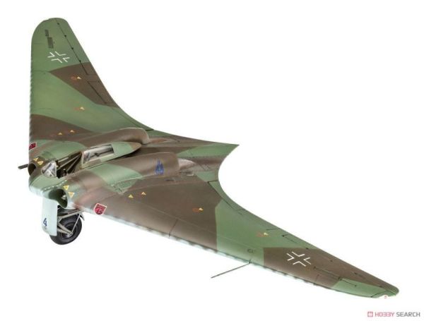 Revell 03859 1/48 Horten Go229A-1 組裝模型 Revell 03859 1/48 Horten Go229A-1 組裝模型