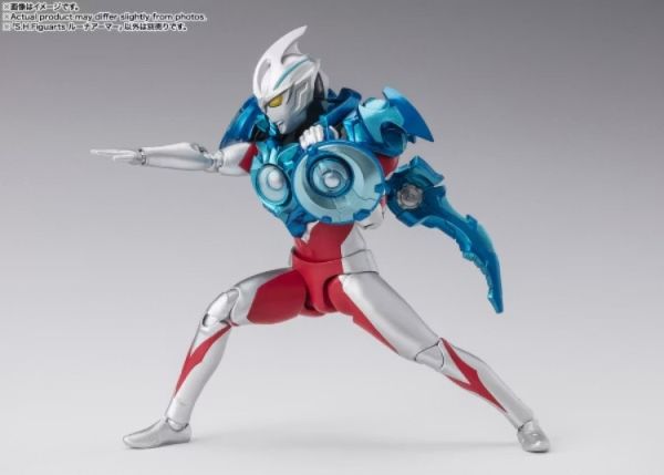 BANDAI S.H.Figuarts S.H.F 超人力霸王 雅克-皓月裝甲 可動完成品 BANDAI S.H.Figuarts S.H.F 超人力霸王 雅克-皓月裝甲 可動完成品