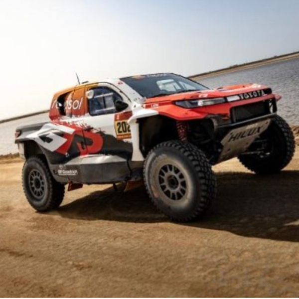 (預購) SPARK 1/43 SVR No.202 21st Dakar Rally 2026 S6271 20260707 SPARK 1/43 SVR No.202 21st Dakar Rally 2026 S6271