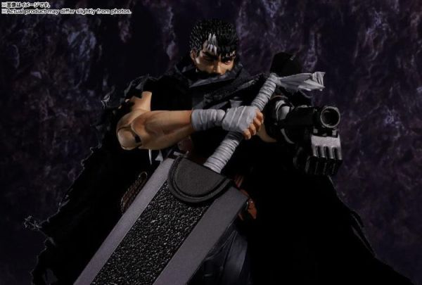 (預購) [再販] BANDAI S.H.Figuarts SHF 烙印勇士 凱茲 狂戰士鎧甲 可動完成品 20260808 [再販] BANDAI S.H.Figuarts SHF 烙印勇士 凱茲 狂戰士鎧甲 可動完成品