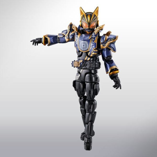 BANDAI 假面騎士 GEATS 幻想形態＆騎士頭配件套組 可動完成品 BANDAI 假面騎士 GEATS 幻想形態＆騎士頭配件套組 可動完成品