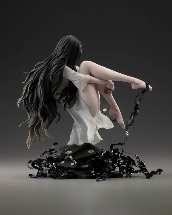 [特典版] Kotobukiya 壽屋 1/7 HORROR美少女 山下俊也原畫 七夜怪談 貞子 PVC [特典版] Kotobukiya 壽屋 1/7 HORROR美少女 山下俊也原畫 七夜怪談 貞子 PVC