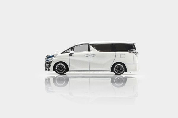 (預購) Model Model 1/64 豐田 Toyota Vellfire H30W customized Version White MM64-Vellfire-002 20260913 Model Model 1/64 豐田 Toyota Vellfire H30W customized Version White MM64-Vellfire-002