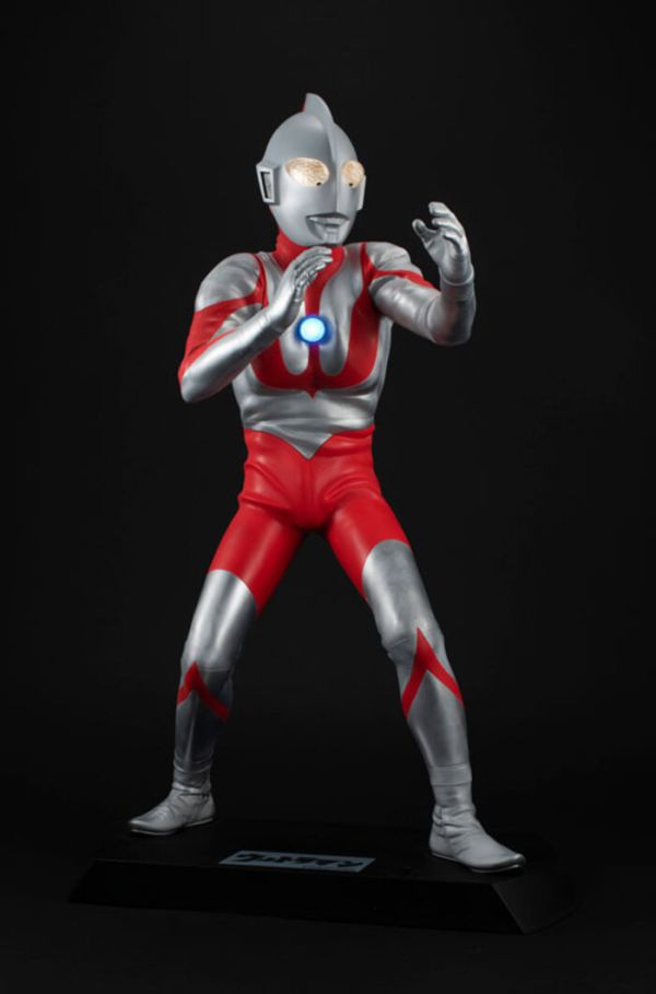 [再販] MegaHouse Ultimate Article 超人力霸王 TYPE-C PVC完成品 [再販] MegaHouse Ultimate Article 超人力霸王 TYPE-C PVC完成品