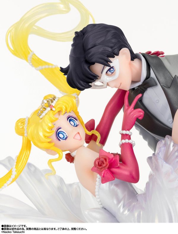 (預購) BANDAI Figuarts Zero chouette 美少女戰士 兔兔＆燕尾服蒙面俠 PVC完成品 (預購) BANDAI Figuarts Zero chouette 美少女戰士 兔兔＆燕尾服蒙面俠 PVC完成品