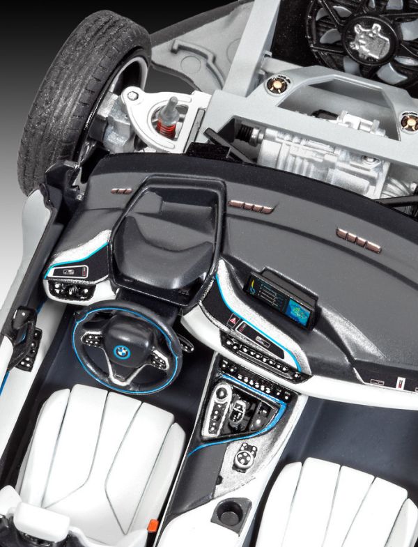 Revell 1/24 寶馬 BMW i8 組裝模型 Revell 1/24 寶馬 BMW i8 組裝模型