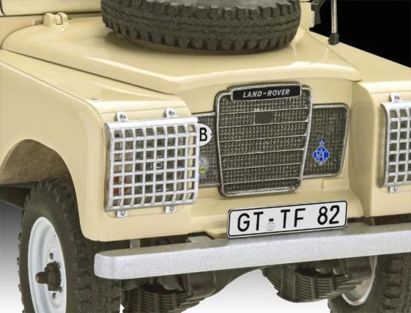 (預購) Revell 1/24 LandRover Series III LWB Commercial 組裝模型 20260616 Revell 1/24 LandRover Series III LWB Commercial 組裝模型