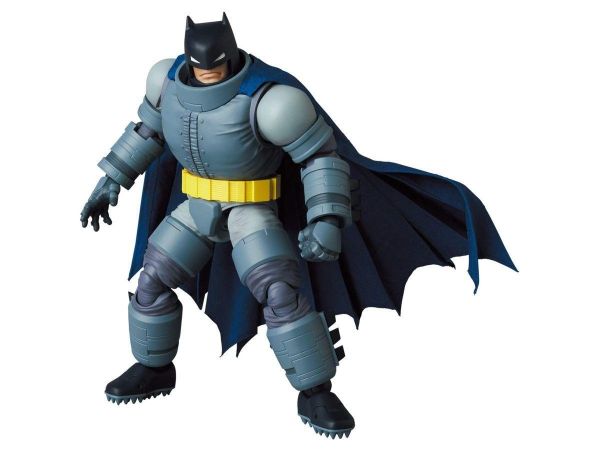 (預購) Medicom Toy MAFEX 裝甲蝙蝠俠 黑暗騎士歸來 20260907 Medicom Toy MAFEX 裝甲蝙蝠俠 黑暗騎士歸來