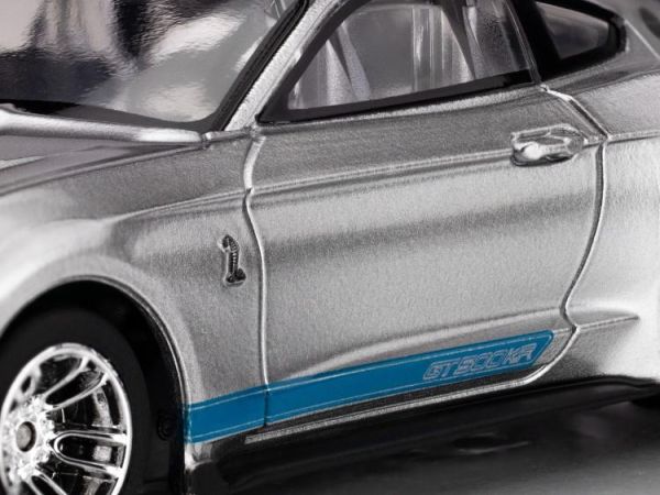 (預購) AFX Mega-G+ 1/64 2022年式 Shelby Mustang GT500KR 銀/藍配色 HO電刷賽車 22099 20260813 AFX Mega-G+ 1/64 2022年式 Shelby Mustang GT500KR 銀/藍配色 HO電刷賽車 22099