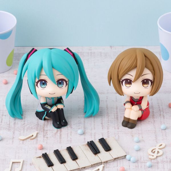 (預購) [特典版] MegaHouse LOOK UP 初音未來＆MEIKO 套組 (預購) [特典版] MegaHouse LOOK UP 初音未來＆MEIKO 套組