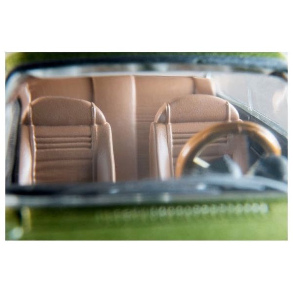 (預購) TOMYTEC 1/64 TLV-155d Alfa Romeo 1750GTV 橄欖綠 M 20260125 TOMYTEC 1/64 TLV-155d Alfa Romeo 1750GTV 橄欖綠 M