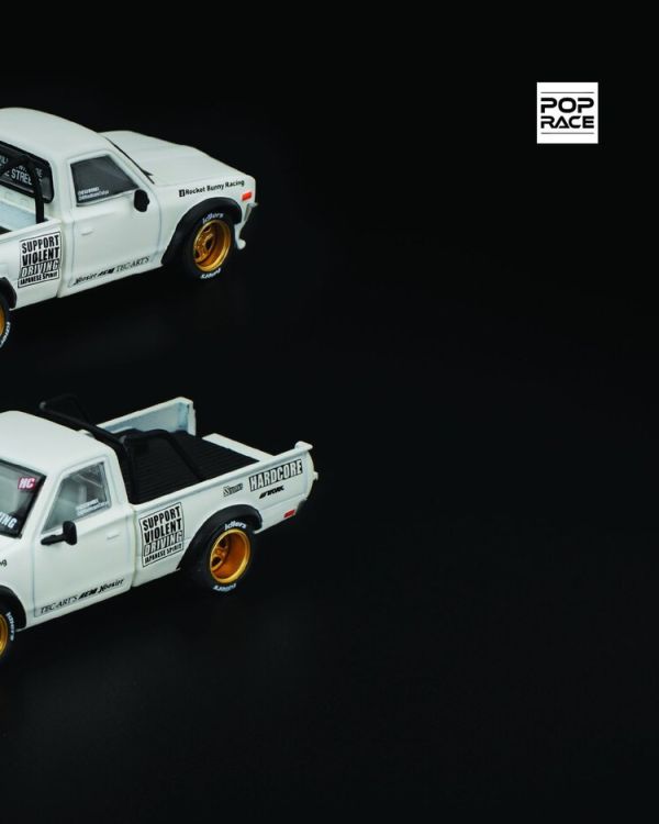 (預購) POP RACE 1/64 日產 PANDEM DATSUN 620 WHITE (預購) POP RACE 1/64 日產 PANDEM DATSUN 620 WHITE