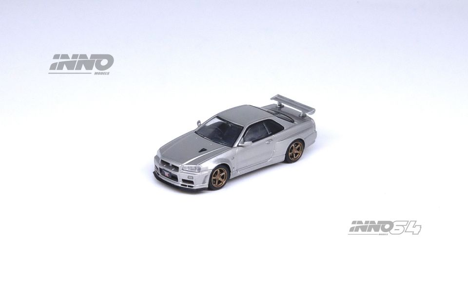 INNO64 1/64 日產 NISSAN SKYLINE GT-R (R34) V-Spec II 銀色 INNO64 1/64 日產 NISSAN SKYLINE GT-R (R34) V-Spec II 銀色