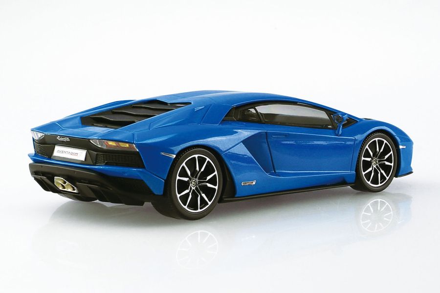AOSHIMA 青島 1/32 Lamborghini 藍寶堅尼 Aventador S 珍珠藍 Snap Kit 12-E 組裝模型 AOSHIMA 青島 1/32 Lamborghini 藍寶堅尼 Aventador S 珍珠藍 Snap Kit 12-E 組裝模型