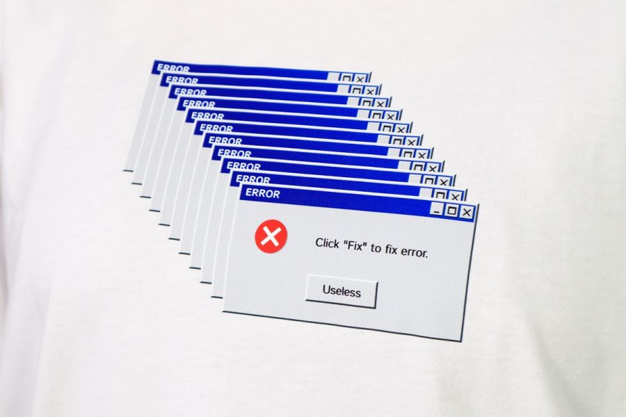 NEXTee 翻轉模玩 Error 短袖T恤 白色＆黑色 NEXTee 翻轉模玩 Error 短袖T恤 白色＆黑色