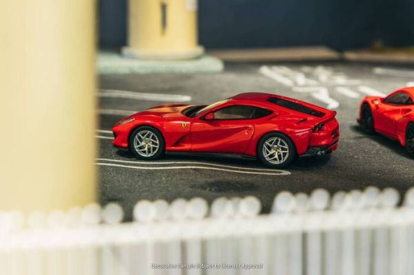 FERRARI GT 1/64 法拉利 FERRARI 812 SUPERFAST 2017 第14期 英文版 亞洲限定版 IXC.FSD.FE.014-E FERRARI GT 1/64 法拉利 FERRARI 812 SUPERFAST 2017 第14期 英文版 亞洲限定版 IXC.FSD.FE.014-E