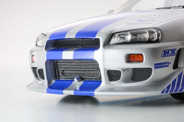 (預購) KYOSHO 京商 1/12 巨大比例 玩命關頭2 日產 Nissan Skyline R34 GT-R 2001 Fast & Furious (Silver/Blue Stripes) KSR12007A 20260205 KYOSHO 京商 1/12 巨大比例 玩命關頭2 日產 Nissan Skyline R34 GT-R 2001 Fast & Furious (Silver/Blue Stripes) KSR12007A