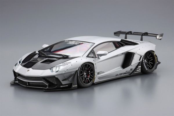 AOSHIMA 青島 1/24 自由步行#19 LB-works 藍寶堅尼Aventador 限量版1 AOSHIMA 青島 1/24 自由步行#19 LB-works 藍寶堅尼Aventador 限量版1