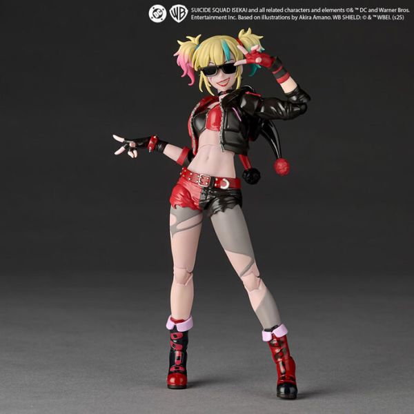 KAIYODO 海洋堂 REVOLTECH 驚奇山口 異世界自殺突擊隊 哈莉·奎茵 可動完成品 KAIYODO 海洋堂 REVOLTECH 驚奇山口 異世界自殺突擊隊 哈莉·奎茵 可動完成品