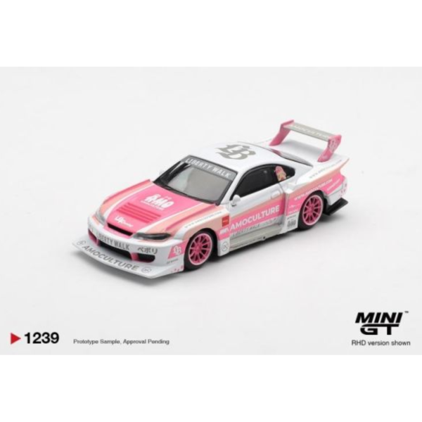 (預購) [吊卡版] MINIGT 1/64 日產 Nissan SILVIA (S15) LB-Super Silhouette AMOCULTURE RHD MGT01239-BL 20260507 [吊卡版] MINIGT 1/64 日產 Nissan SILVIA (S15) LB-Super Silhouette AMOCULTURE RHD MGT01239-BL