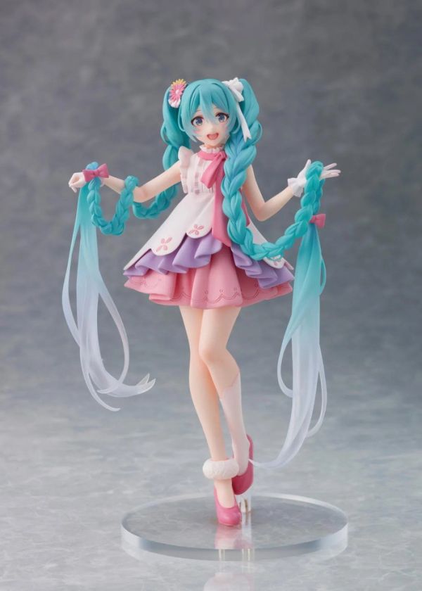 TAITO 景品 初音未來 Wonderland Figure 魔髮奇緣 2506 TAITO 景品 初音未來 Wonderland Figure 魔髮奇緣