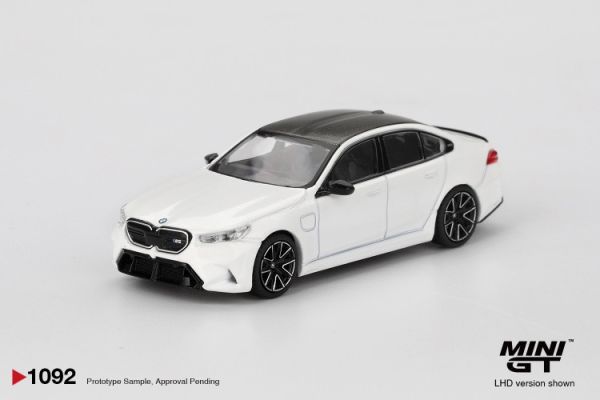 (預購) MINIGT 1/64 寶馬 BMW M5 Alpine White LHD 盒裝版 MGT01092-L 20251113 MINIGT 1/64 寶馬 BMW M5 Alpine White LHD 盒裝版 MGT01092-L