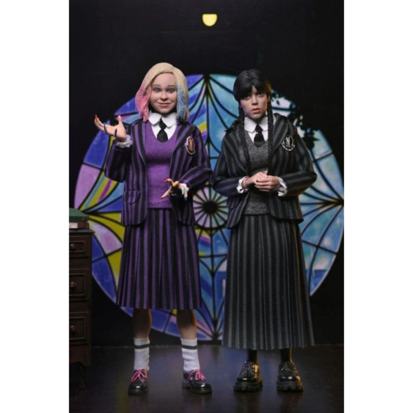 NECA 星期三·阿達 與 依妮 奈落學院制服 8吋 2入套組 可動完成品 NECA 星期三·阿達 與 依妮 奈落學院制服 8吋 2入套組 可動完成品