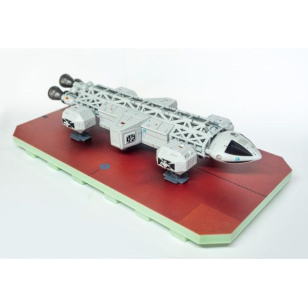 (預購) 限量 BellFine 1/106 Space: 1999 蒼鷹號 Eagle LabPod 塗裝完成品 20260825 限量 BellFine 1/106 Space: 1999 蒼鷹號 Eagle LabPod 塗裝完成品