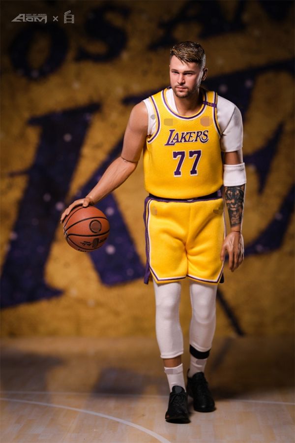 (預購) Aom 1/6 盧卡·東契奇 湖人/獨行俠套裝 可動完成品 分別販售 20251113 Aom 1/6 盧卡·東契奇 湖人/獨行俠套裝 可動完成品 分別販售